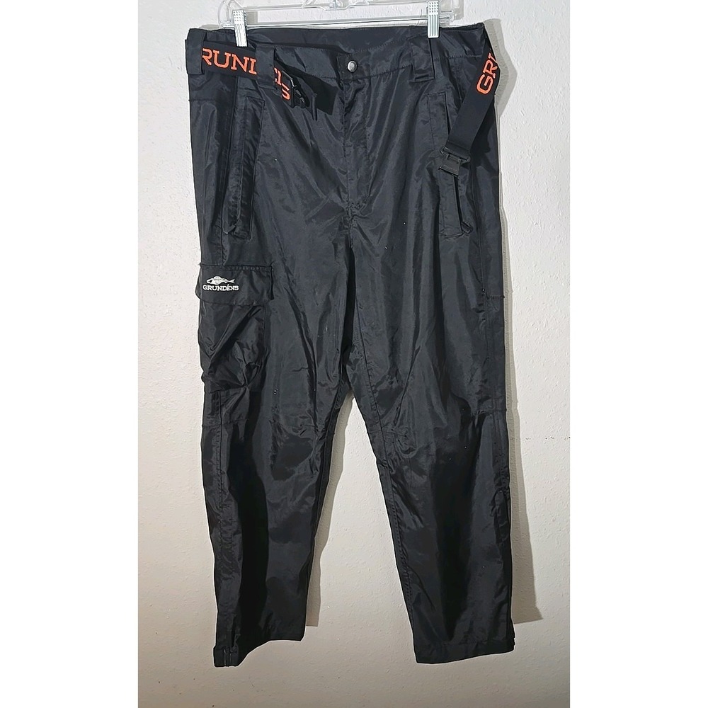 Grundens Mens Black Fisherman Bottoms. Size Large.